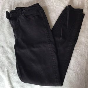 Black jeggings